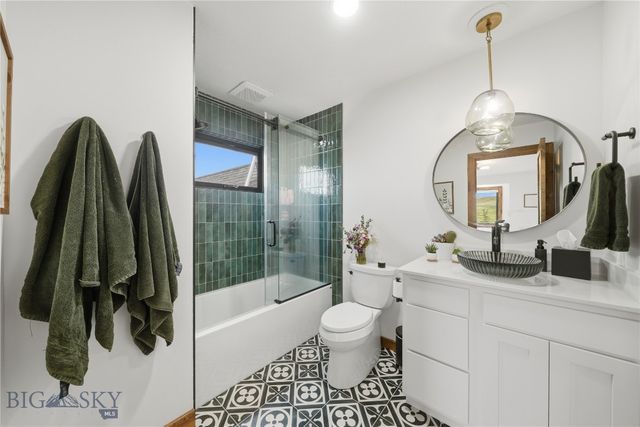 977 Trailcrest Drive, Bozeman, MT 59718