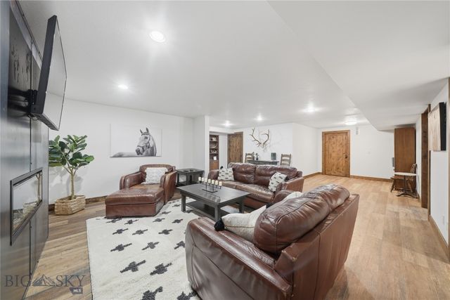 977 Trailcrest Drive, Bozeman, MT 59718
