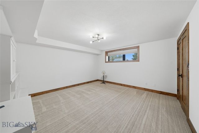 977 Trailcrest Drive, Bozeman, MT 59718