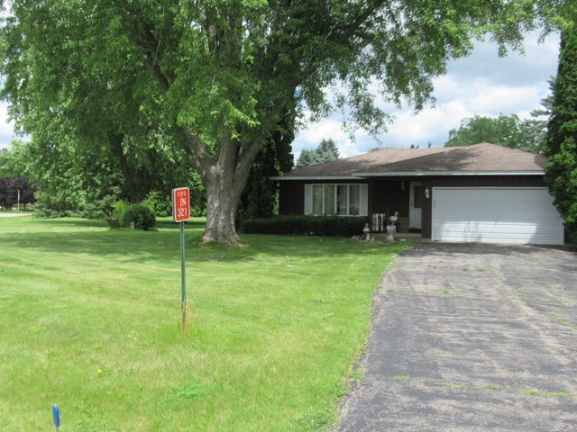1N321 Country Life Drive, Maple Park, IL 60151