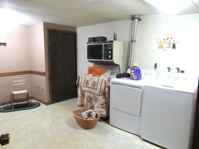 1N321 Country Life Drive, Maple Park, IL 60151