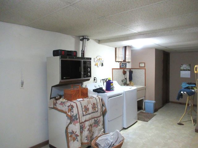 1N321 Country Life Drive, Maple Park, IL 60151