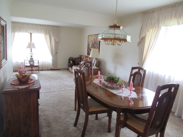 1N321 Country Life Drive, Maple Park, IL 60151