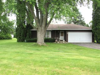 1N321 Country Life Drive, Maple Park, IL 60151
