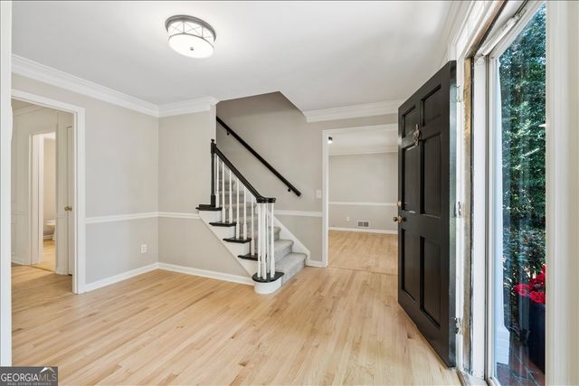153 Lakeside Drive NW, Kennesaw, GA 30144