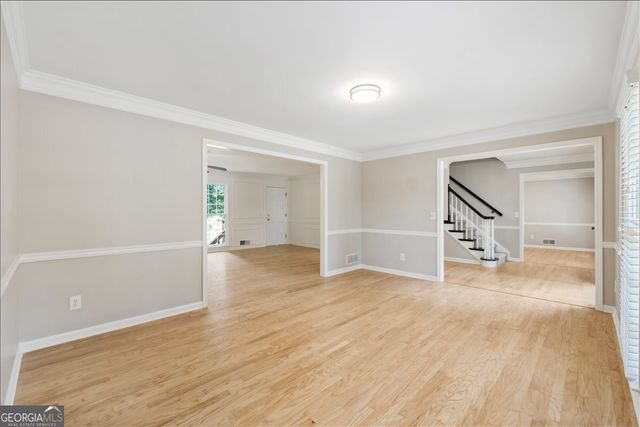 153 Lakeside Drive NW, Kennesaw, GA 30144