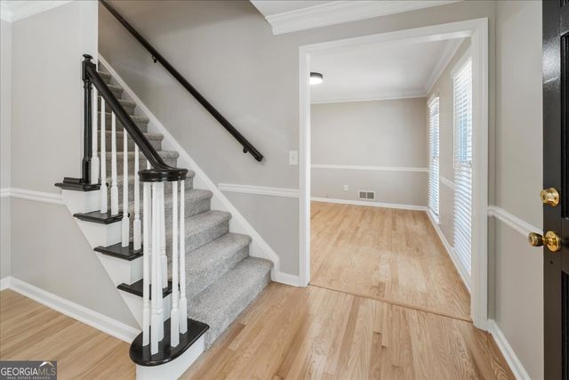 153 Lakeside Drive NW, Kennesaw, GA 30144