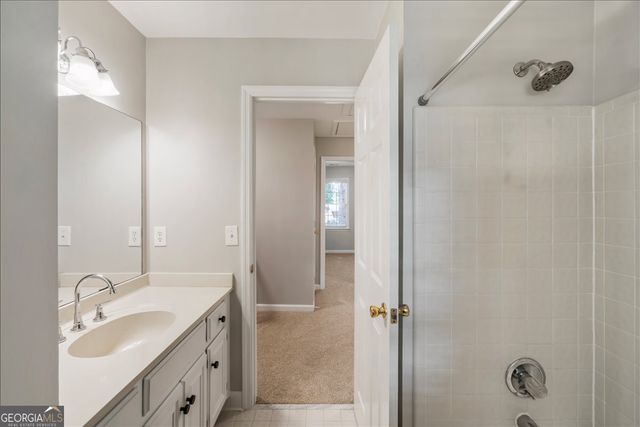 153 Lakeside Drive NW, Kennesaw, GA 30144