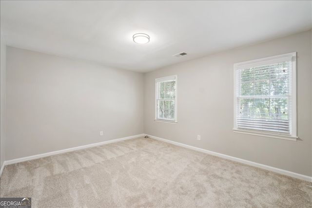153 Lakeside Drive NW, Kennesaw, GA 30144