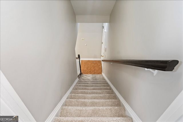 153 Lakeside Drive NW, Kennesaw, GA 30144