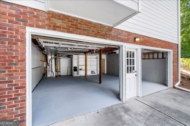153 Lakeside Drive NW, Kennesaw, GA 30144