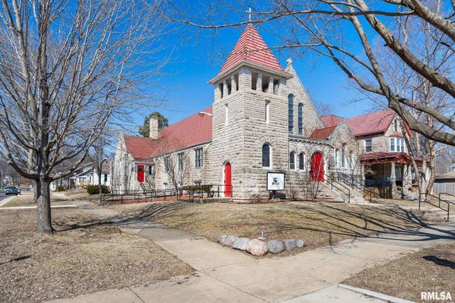 1601 NE MADISON Avenue, Peoria, IL 61603