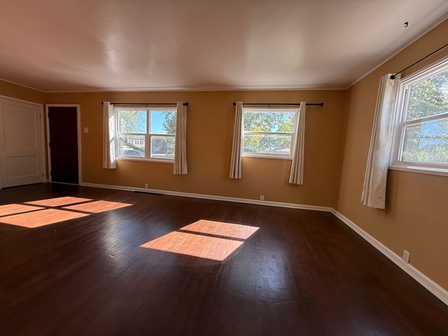 1417 Glenwood Avenue, Joliet, IL 60435