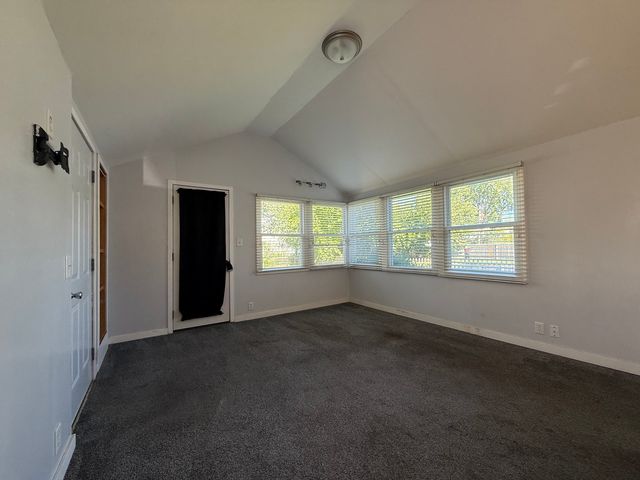 1417 Glenwood Avenue, Joliet, IL 60435