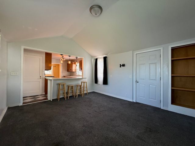 1417 Glenwood Avenue, Joliet, IL 60435