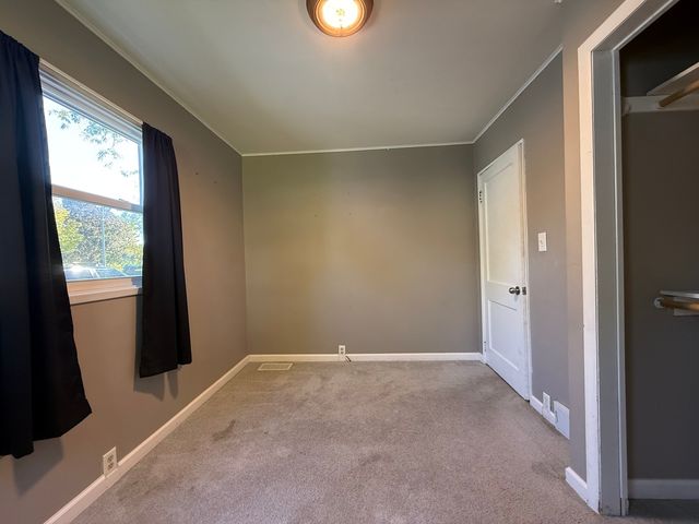 1417 Glenwood Avenue, Joliet, IL 60435