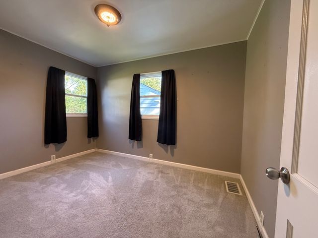 1417 Glenwood Avenue, Joliet, IL 60435