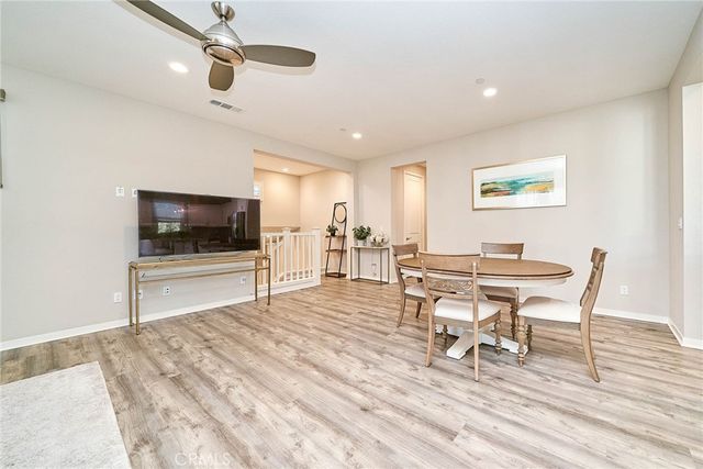 101 Trailblaze, Irvine, CA 92618