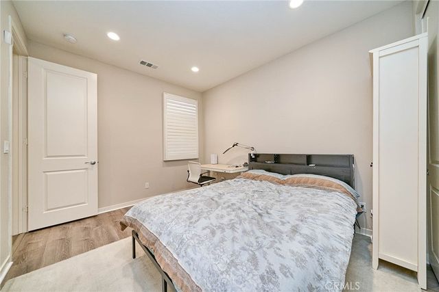 101 Trailblaze, Irvine, CA 92618