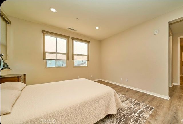 101 Trailblaze, Irvine, CA 92618