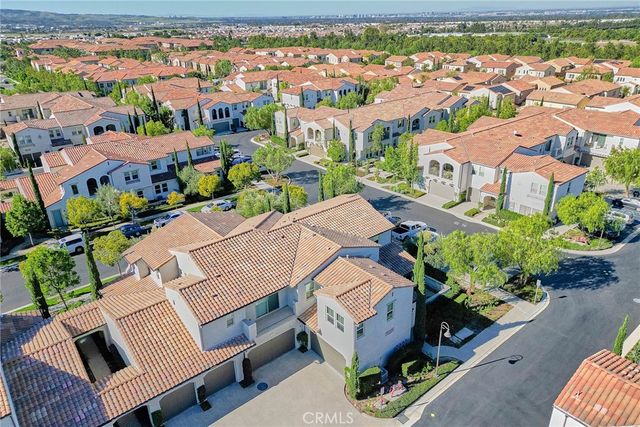 101 Trailblaze, Irvine, CA 92618