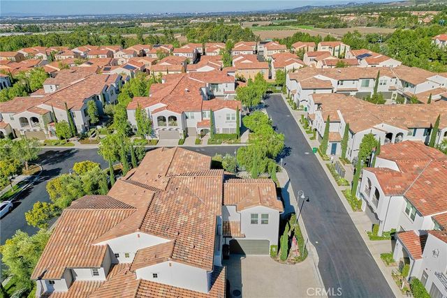 101 Trailblaze, Irvine, CA 92618