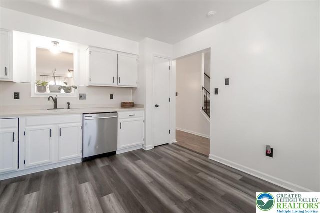 317 West 2nd Street, Alburtis Boro, PA 18011