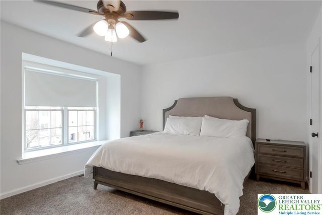 317 West 2nd Street, Alburtis Boro, PA 18011