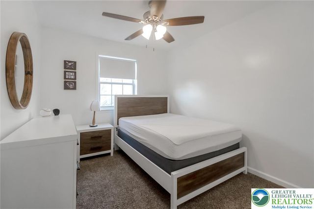 317 West 2nd Street, Alburtis Boro, PA 18011