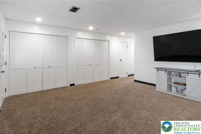 317 West 2nd Street, Alburtis Boro, PA 18011