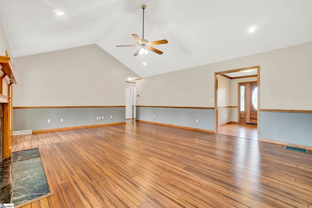 506 Silver Ridge Drive, Greer, SC 29651