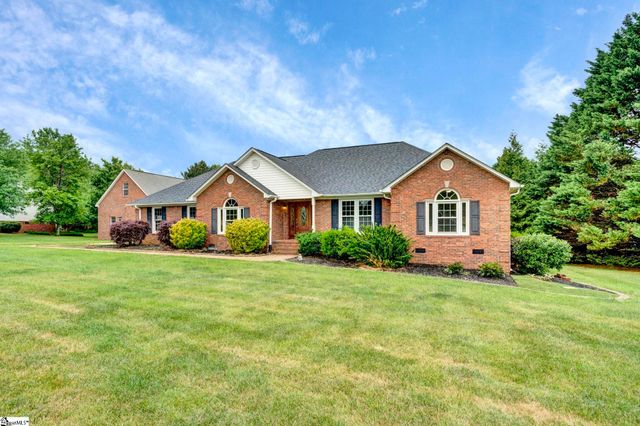 506 Silver Ridge Drive, Greer, SC 29651