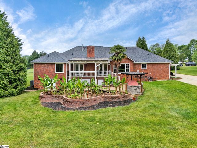 506 Silver Ridge Drive, Greer, SC 29651