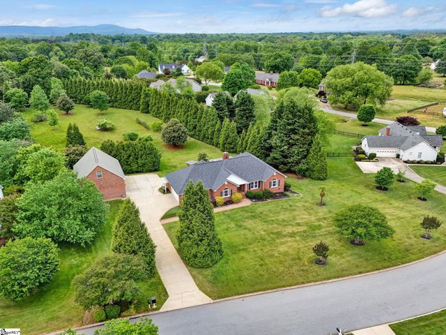 506 Silver Ridge Drive, Greer, SC 29651