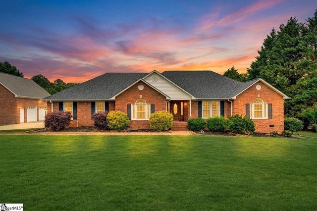 506 Silver Ridge Drive, Greer, SC 29651