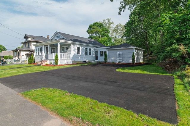 1388 Central St, Stoughton, MA 02072