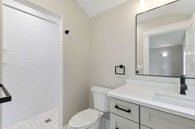 1388 Central St, Stoughton, MA 02072