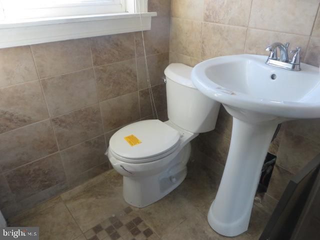 4633 WEYMOUTH ST, Philadelphia, PA 19120