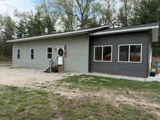 1581 Lone Pine (west) Drive, Peacock Twp, MI 49304