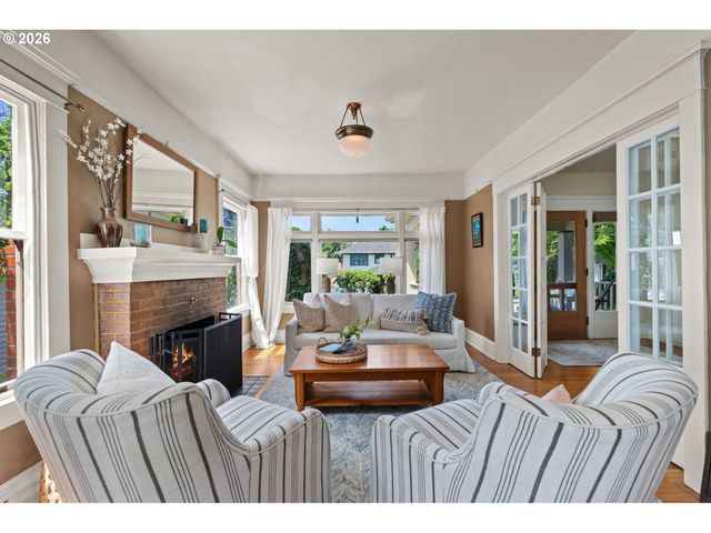 3554 Ne 26TH Ave, Portland, OR 97212