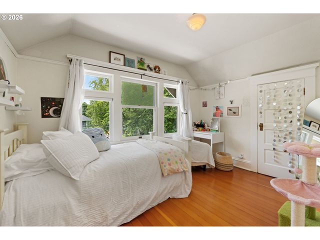 3554 Ne 26TH Ave, Portland, OR 97212