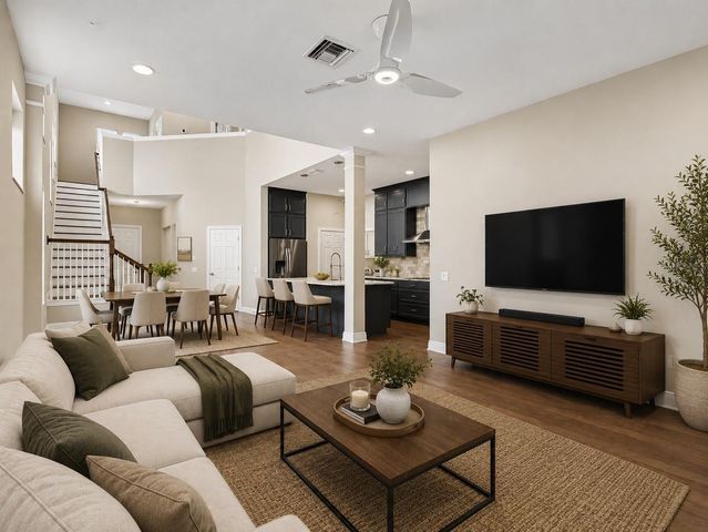 2424 WOOD STREET, Sarasota, FL 34237