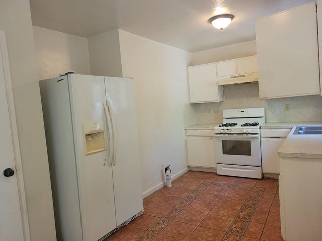 8823 Roaring Point Drive, Houston, TX 77088