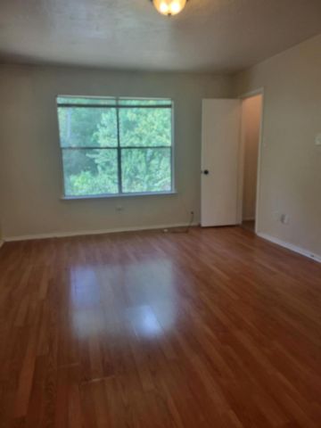 8823 Roaring Point Drive, Houston, TX 77088
