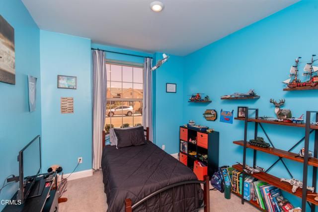 3317 Whispering Forest Lane, Shafter, CA 93263