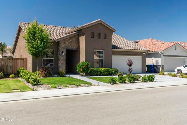 3317 Whispering Forest Lane, Shafter, CA 93263