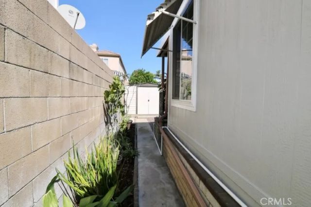 1381 Harbor Lake 32, Brea, CA 92821