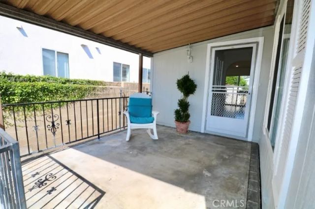 1381 Harbor Lake 32, Brea, CA 92821