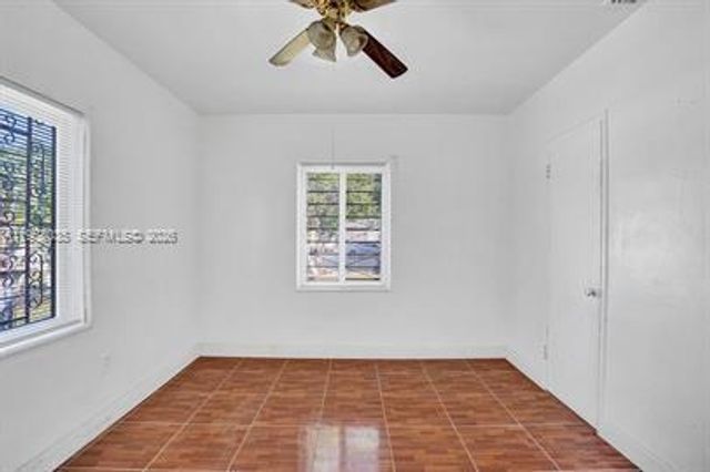 10430 NW 5th Ave, Miami, FL 33150