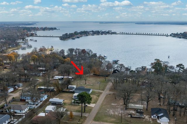 196 Scenic Drive, Mabank, TX 75156